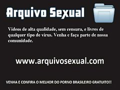 Vadia da buceta molhada trepando muito 1 - www.arquivosexual.com