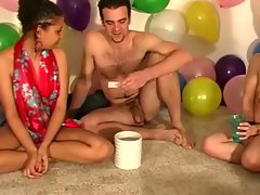 Sexy hungry teen babe sucks cock for this lucky guy