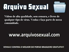 Gatinha do corpinho sensual dando um chá_ de buceta 2 - www.arquivosexual.com