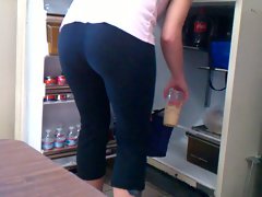 gf ass at work