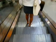 miniskirt public legs 2