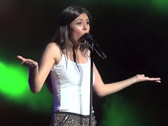 Victoria Justice - All I Want Is Everything- sexual hotpants