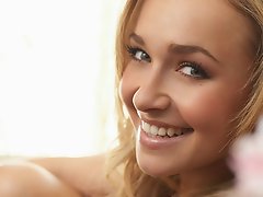 Hayden Panettieres jerk off challenge