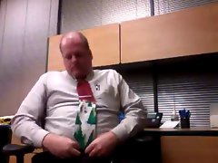 Elder executive dad jacking off at the office